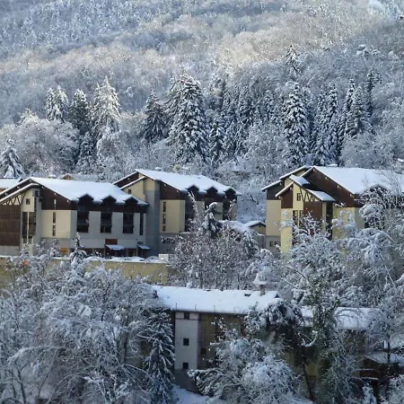 4 Personnes Avec Wifi Et Parking - - Fr-1-512-100 * Brides-les-Bains